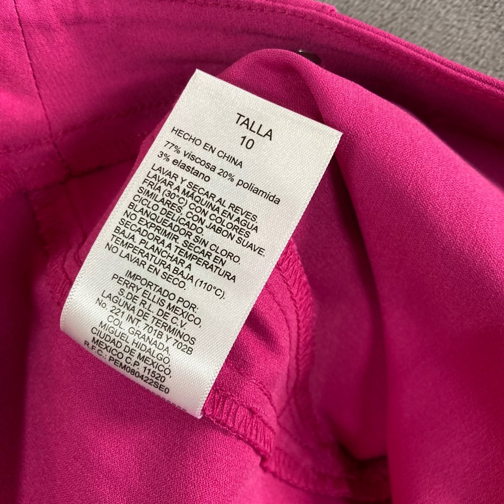 Rafaella Womens Pink Stretch Chino Shorts Silver Button Detail Size 10 - Picture 4 of 7
